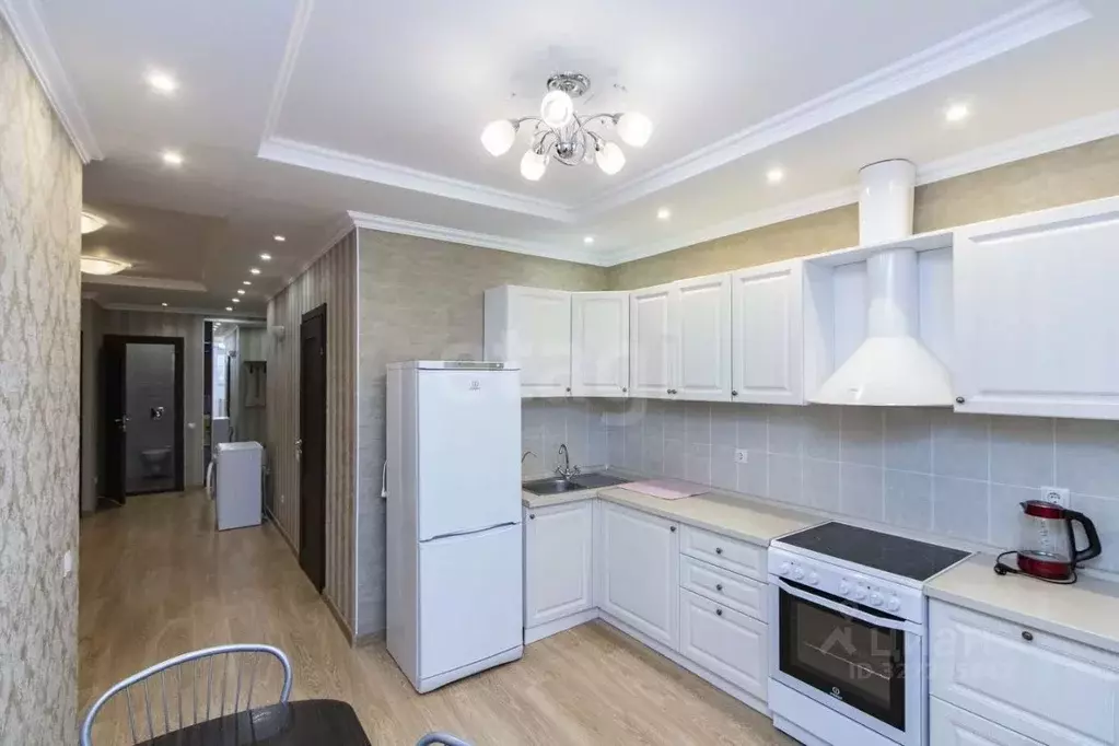 3-к кв. Тюменская область, Тюмень Первомайская ул., 50 (88.6 м) - Фото 1