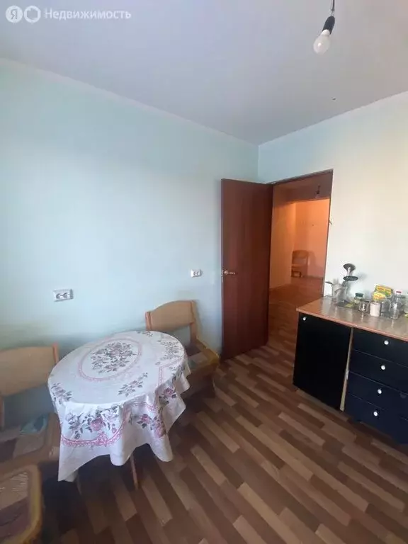 3-комнатная квартира: Волхов, улица Федюнинского, 10 (67 м) - Фото 2