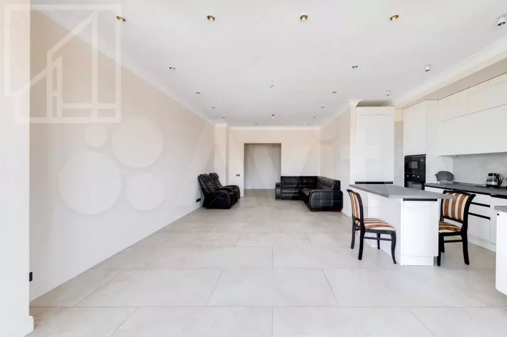 4-к. квартира, 150 м, 7/10 эт. - Фото 1