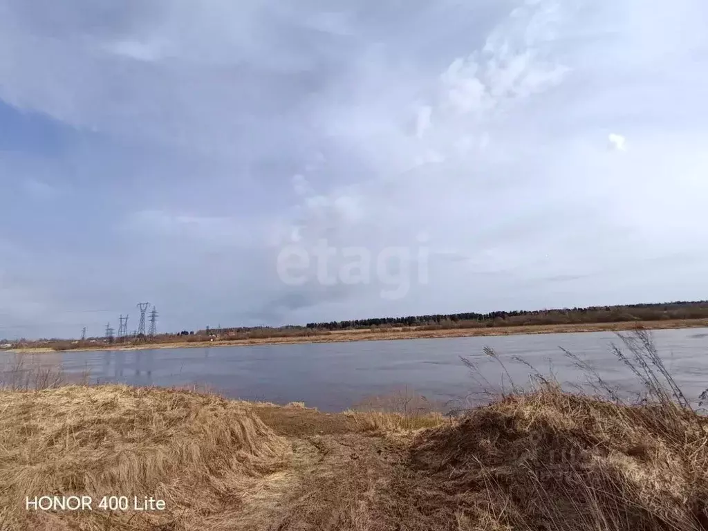 Участок в Ленинградская область, Волховский район, Староладожское ... - Фото 1