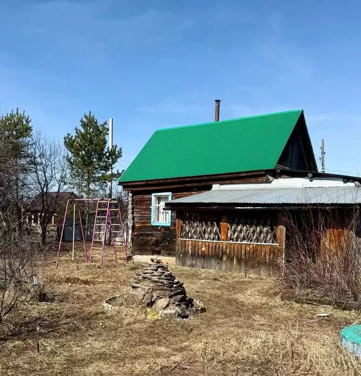Дом в Пермский край, пос. Кукуштан ул. Матросова, 22 (15 м) - Фото 1