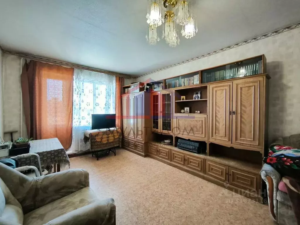 2-к кв. Белгородская область, Губкин ул. Космонавтов, 17 (53.12 м) - Фото 0