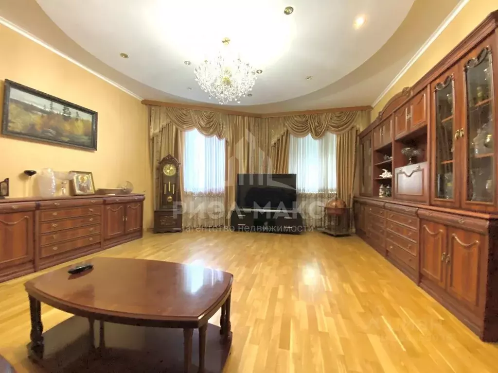 5-к кв. Брянская область, Брянск ул. Фокина, 93 (214.1 м) - Фото 2