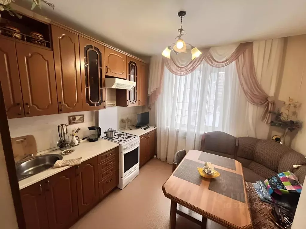 2-к кв. Ульяновская область, Ульяновск ул. Кролюницкого, 16 (65.0 м) - Фото 1