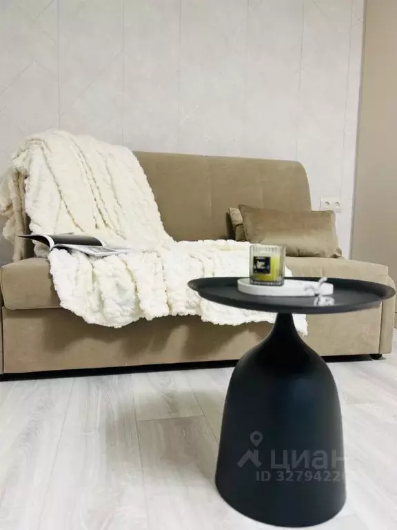 Студия Саратовская область, Саратов проезд 4-й Беговой, 18/22 (38.0 м) - Фото 1