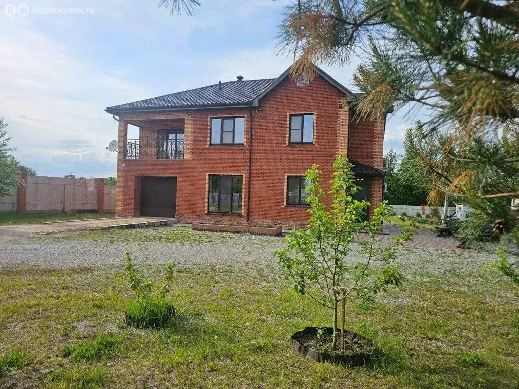 Дом в Хабаровский район, село Рощино, квартал Изумрудный, 11 (246 м) - Фото 2