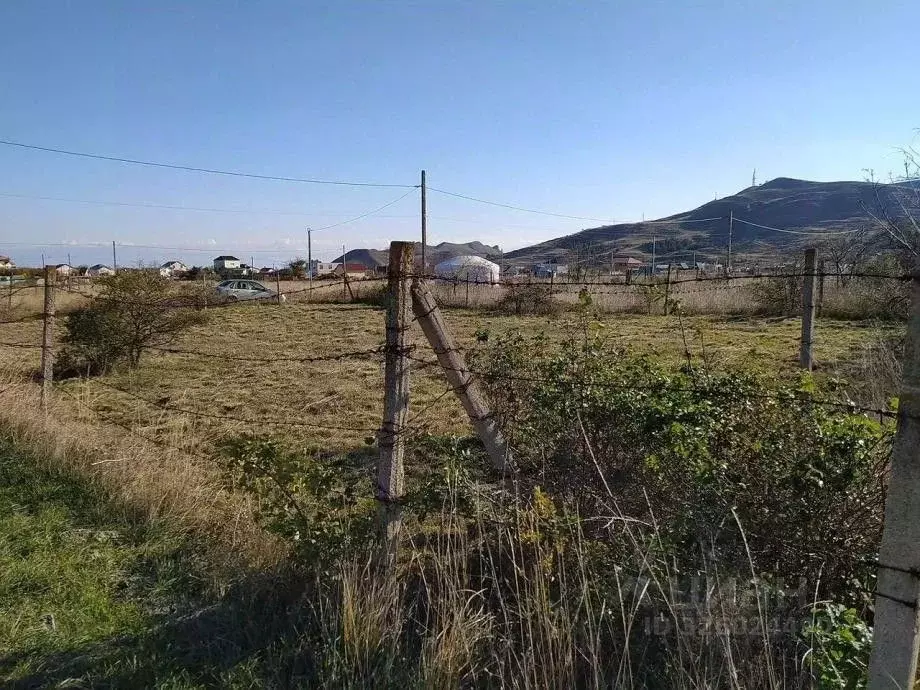 Участок в Крым, Феодосия муниципальный округ, Орджоникидзе пгт ул. ... - Фото 2