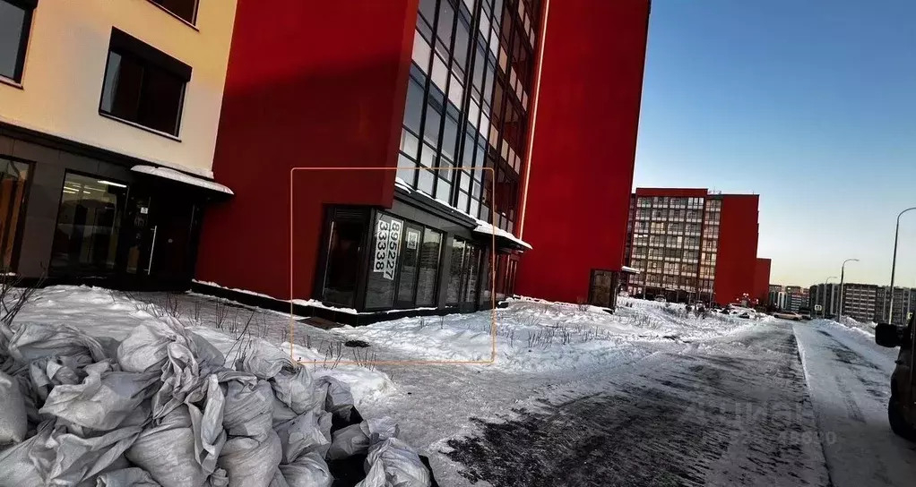 Торговая площадь в Санкт-Петербург просп. Буденного, 19к1 (50 м) - Фото 2
