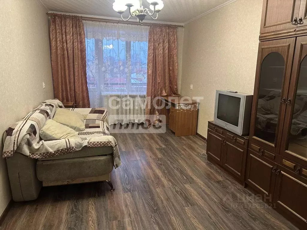1-к кв. Ярославская область, Рыбинск Молодежная ул., 6 (29.8 м) - Фото 0