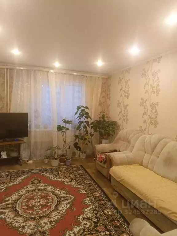 3-к кв. Омская область, Омск Радуга мкр, ул. Жуковского, 31 (63.0 м) - Фото 2