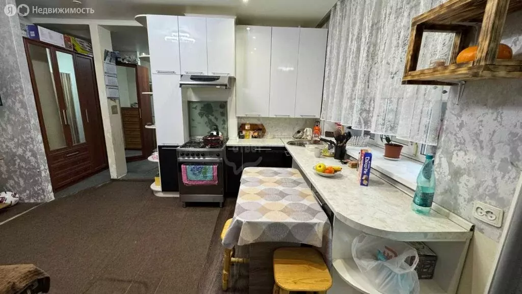 Квартира-студия: Сновицы, Центральная улица, 76Б (42 м) - Фото 1