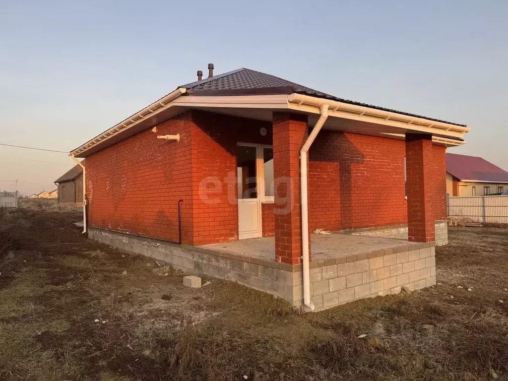 Дом в Белгородская область, Белгородский район, Крутологское с/пос, с. ... - Фото 1