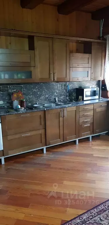 Дом в Москва Красная Пахра кп,  (240 м) - Фото 1