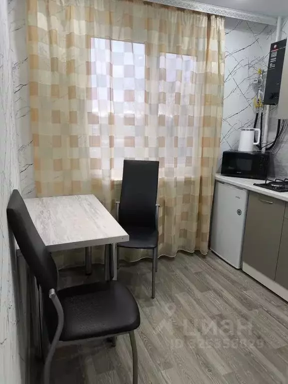 1-к кв. Псковская область, Псков Коммунальная ул., 12 (31.0 м) - Фото 1