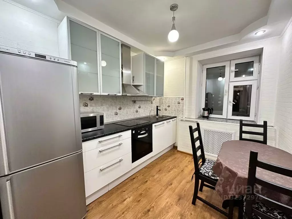 2-к кв. Татарстан, Казань ул. Серова, 41 (45.0 м) - Фото 1