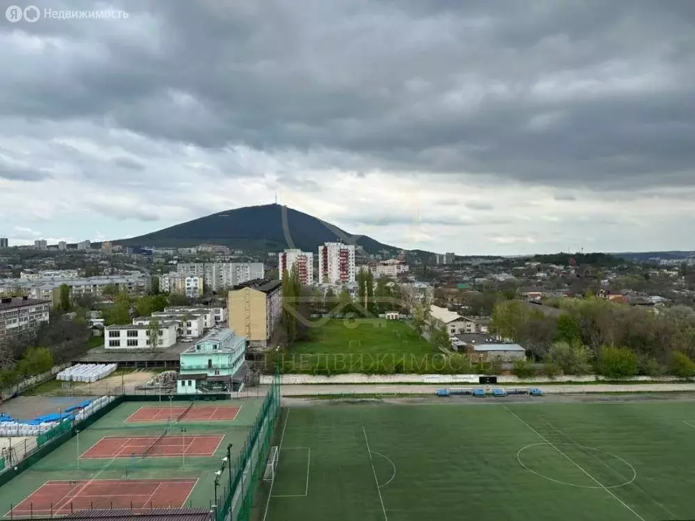 2-комнатная квартира: Пятигорск, Украинская улица, 39 (62.6 м) - Фото 0