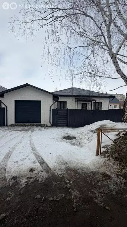 Дом в Бийск, улица Льнокомбинат, 57 (110 м) - Фото 1