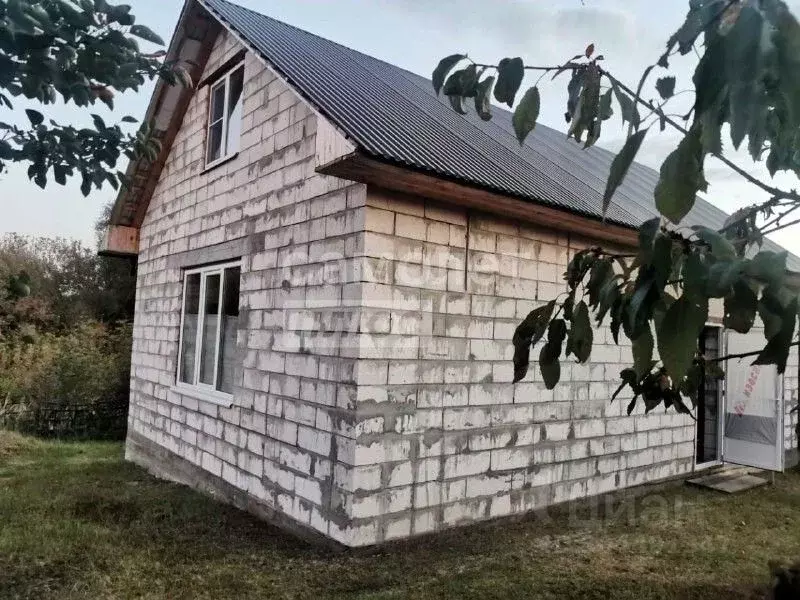 Дом в Белгородская область, Старооскольский городской округ, с. ... - Фото 0