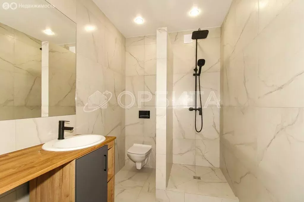 1-комнатная квартира: Тюмень, улица Анатолия Клиндюка, 4к1 (40 м) - Фото 1