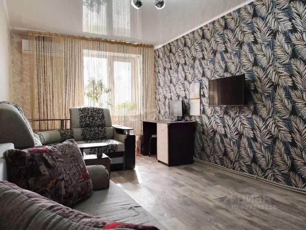 2-к кв. Крым, Армянск ул. Гайдара, 14 (44.6 м) - Фото 1