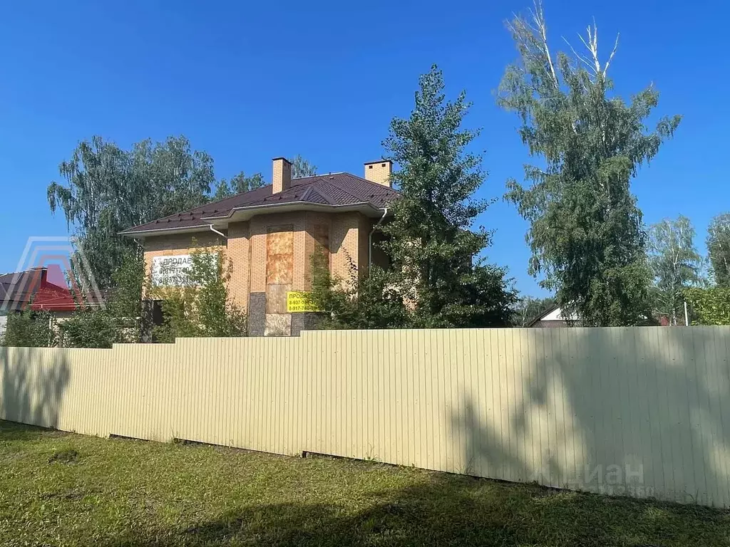 Дом в Башкортостан, Иглинский район, с. Акбердино  (400 м) - Фото 1