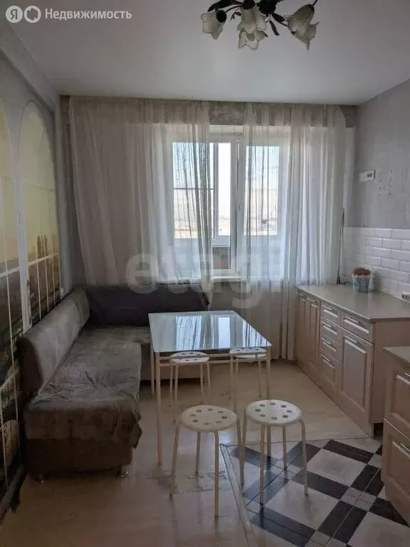 1-комнатная квартира: Новосибирск, улица Петухова, 14А (38 м) - Фото 0