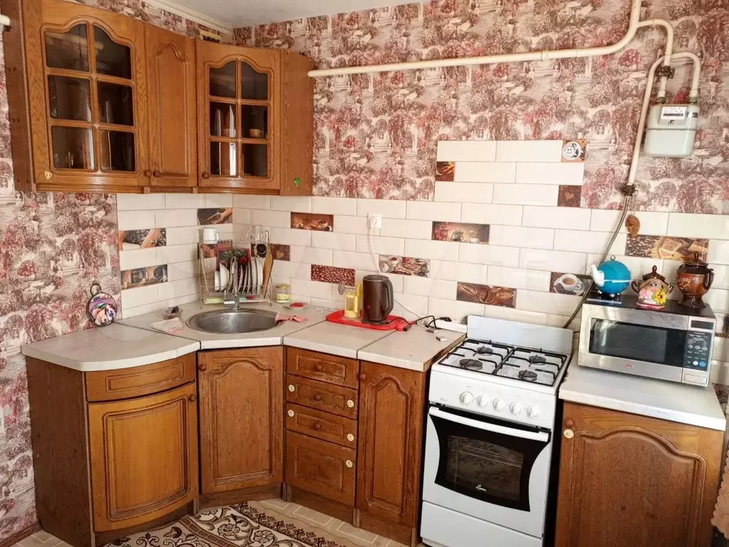 1-к. квартира, 33 м, 1/9 эт. - Фото 0