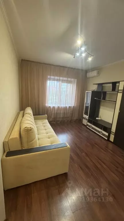 1-к кв. Самарская область, Тольятти ул. Полякова, 24 (36.0 м) - Фото 1