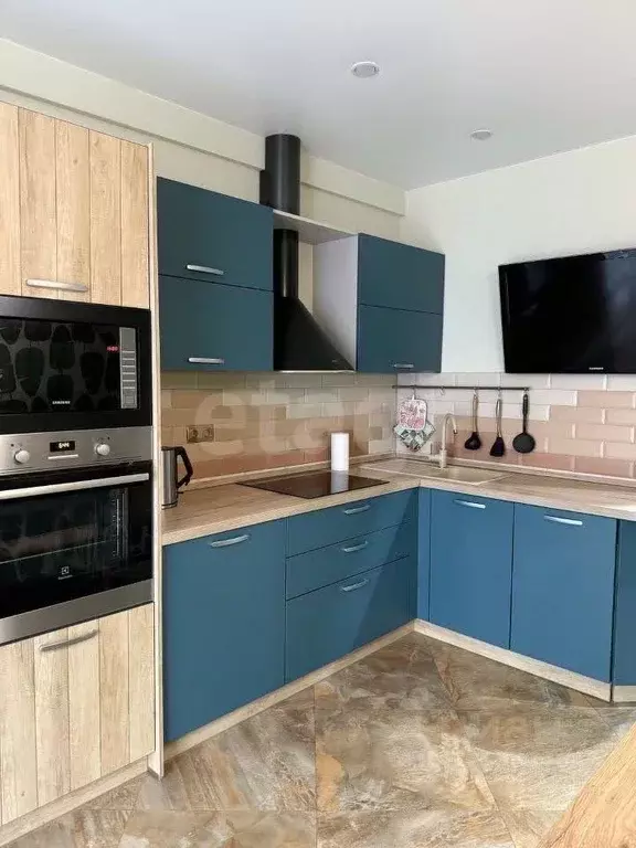 1-к кв. Ямало-Ненецкий АО, Новый Уренгой Дружба мкр, 4/2 (40.0 м) - Фото 2