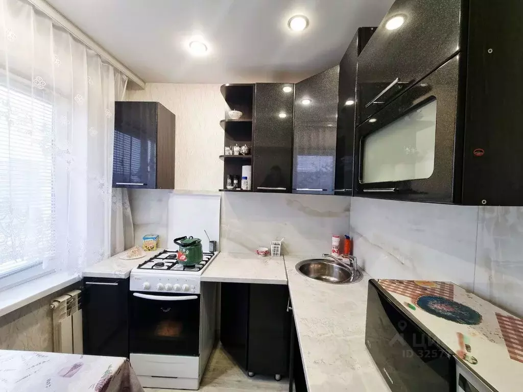 2-к кв. Иркутская область, Ангарск 6А мкр, 5 (44.5 м) - Фото 2