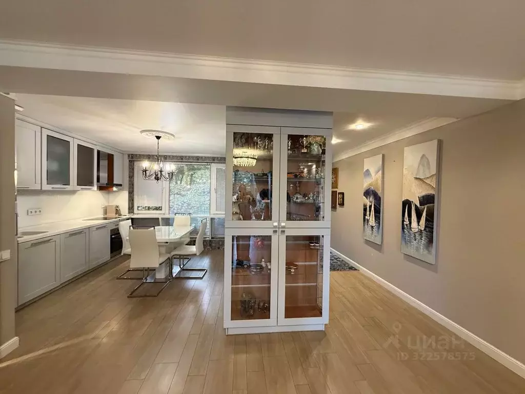 Таунхаус в Крым, Ялта муниципальный округ, пос. Горное 1 (275 м) - Фото 1