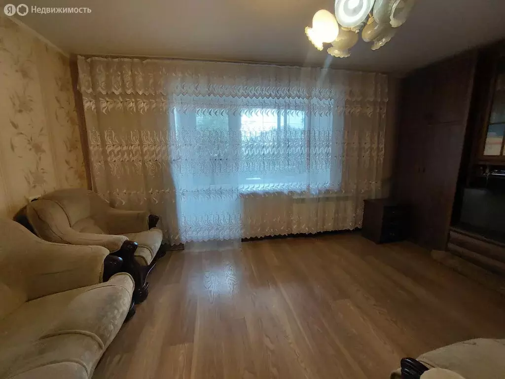 3-комнатная квартира: Курган, улица Коли Мяготина, 127 (61.7 м) - Фото 0