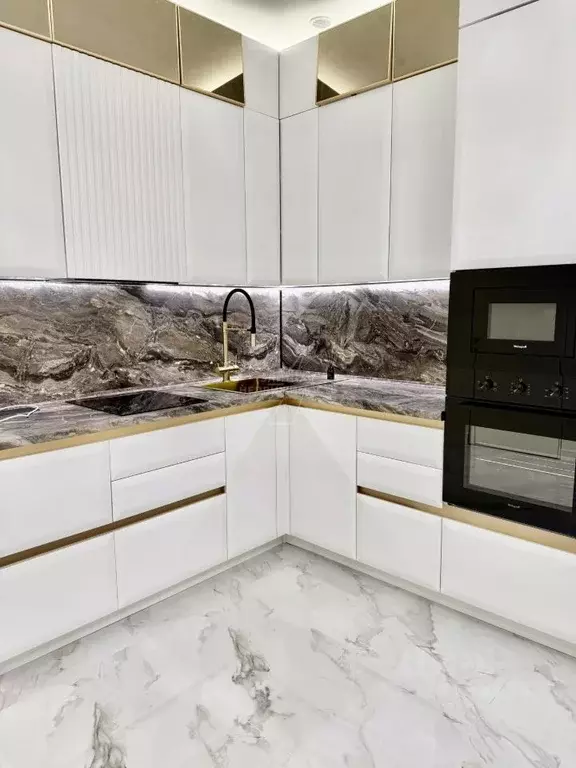 4-к кв. Москва Шмитовский проезд, 39к6 (86.0 м) - Фото 0