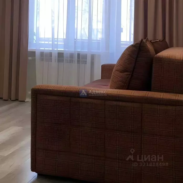 3-к кв. Тюменская область, Тюмень Харьковская ул., 52 (50.3 м) - Фото 1