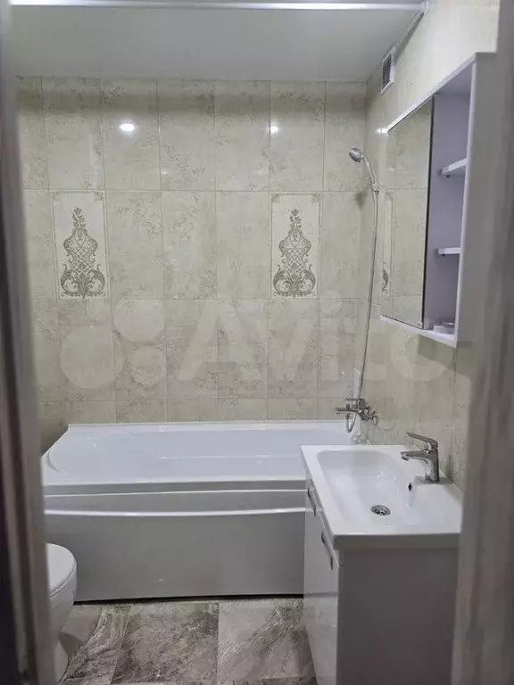 1-к. квартира, 46 м, 3/12 эт. - Фото 0