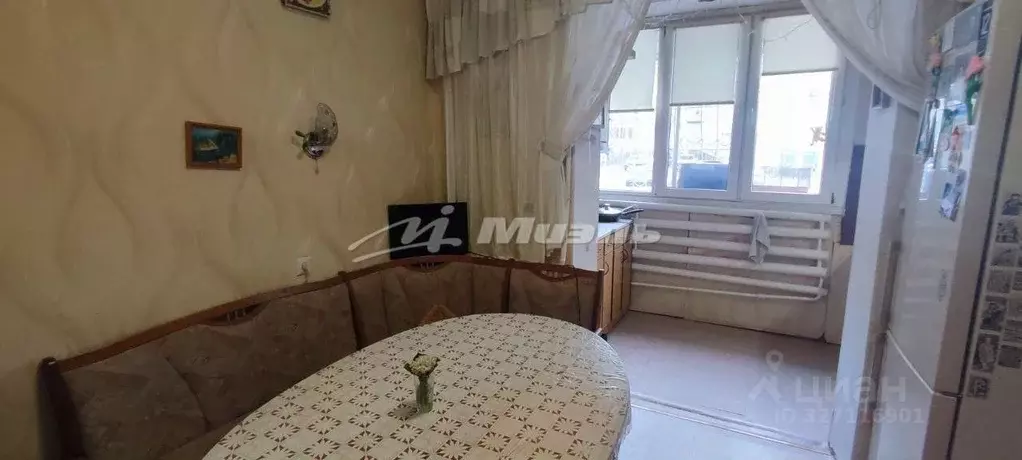 4-к кв. Крым, Симферополь ул. Балаклавская, 49 (82.7 м) - Фото 1