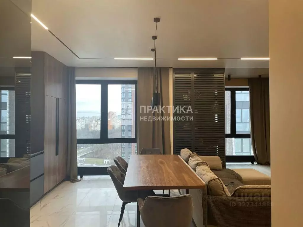 Продается 3-комнатная квартира - Фото 1