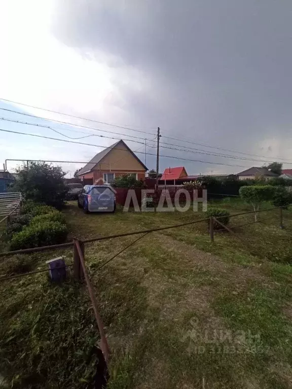 Дом в Омская область, Омский район, с. Надеждино Центральная ул. (68 ... - Фото 0