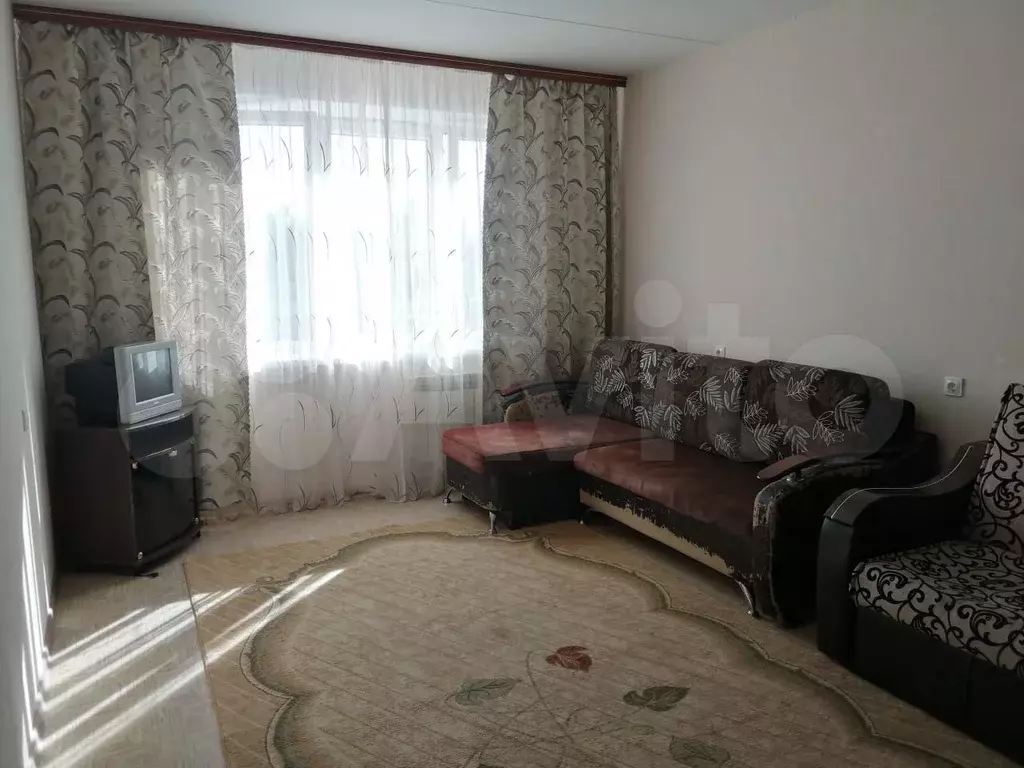 1-к. квартира, 38 м, 5/10 эт. - Фото 0