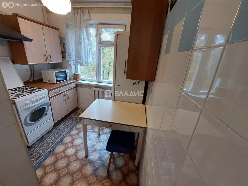 3-комнатная квартира: посёлок городского типа Малаховка, Быковское ... - Фото 1