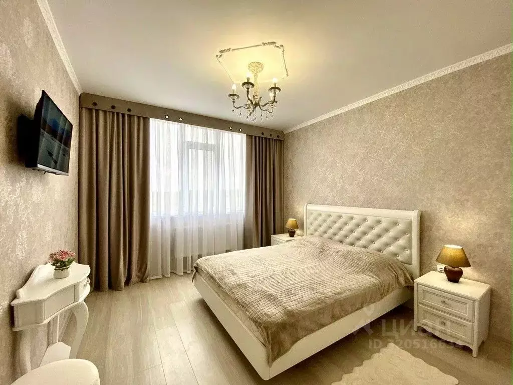 1-к кв. Оренбургская область, Оренбург Уральская ул., 2/16 (45.0 м) - Фото 0