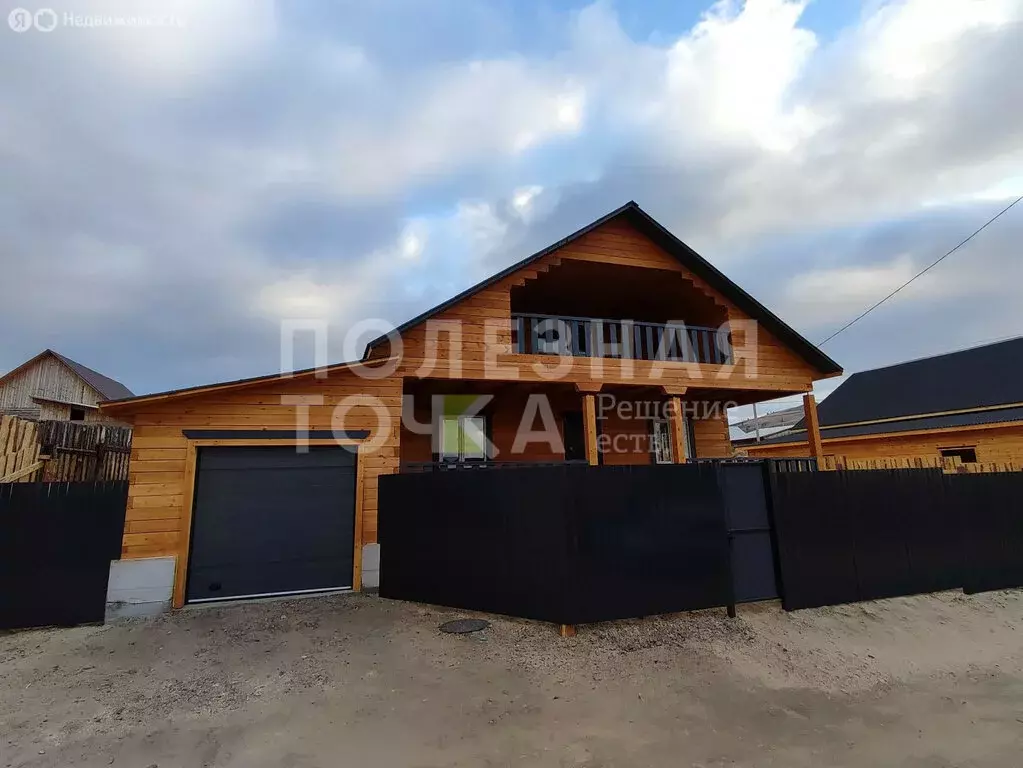 Дом в Нижний Саянтуй, улица Дружбы (125 м) - Фото 1