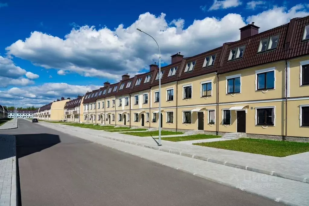 Таунхаус в Ленинградская область, Всеволожский район, Свердловское ... - Фото 1