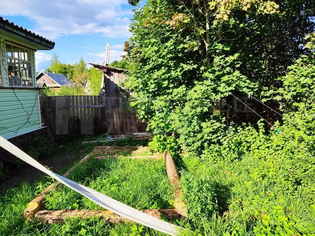 Дом в Новгородская область, Окуловка ул. Марата, 32 (50 м) - Фото 1