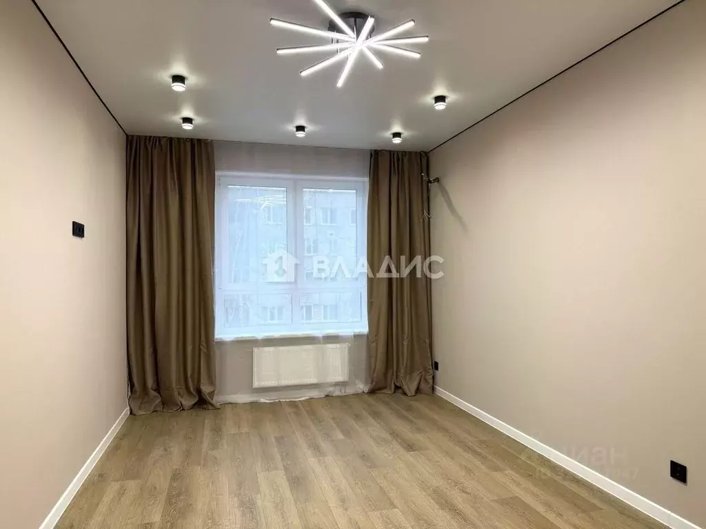 3-к кв. Пензенская область, Пенза ул. Глазунова, 10 (65.0 м) - Фото 1