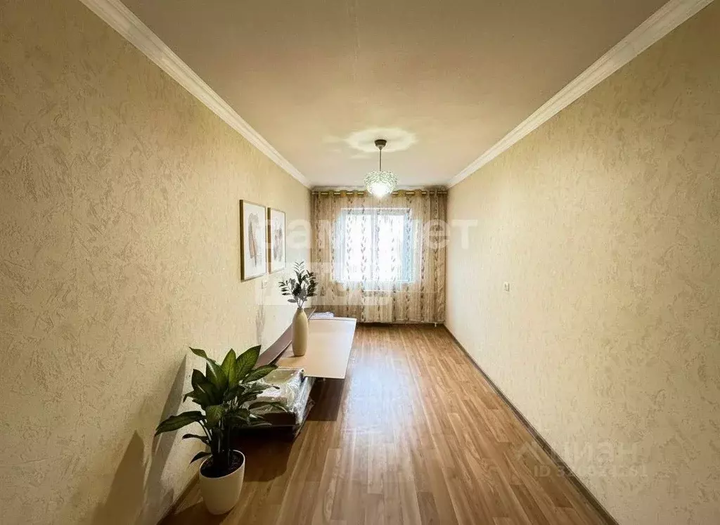 3-к кв. Омская область, Омск ул. Николая Кузнецова, 4 (57.6 м) - Фото 2