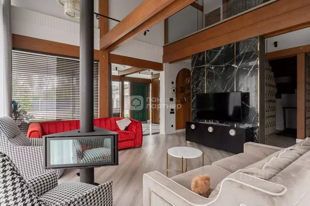 Дом в Ленинградская область, Выборгский район, Первомайское с/пос, ... - Фото 1