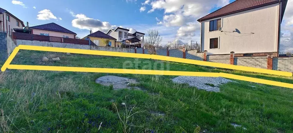 Участок в Краснодарский край, Новороссийск Цемдолина тер., ул. 8-я ... - Фото 0