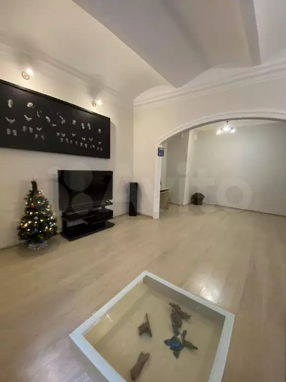 2-к. квартира, 110 м, 1/4 эт. - Фото 1