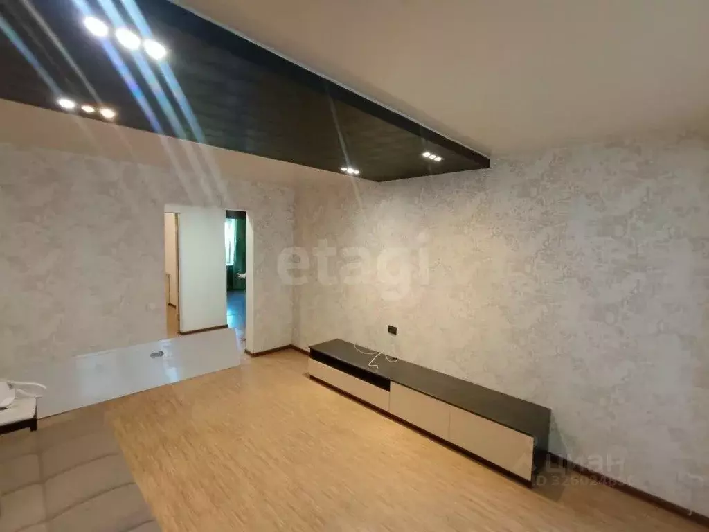 3-к кв. Удмуртия, Ижевск Ленинградская ул., 5 (56.9 м) - Фото 2